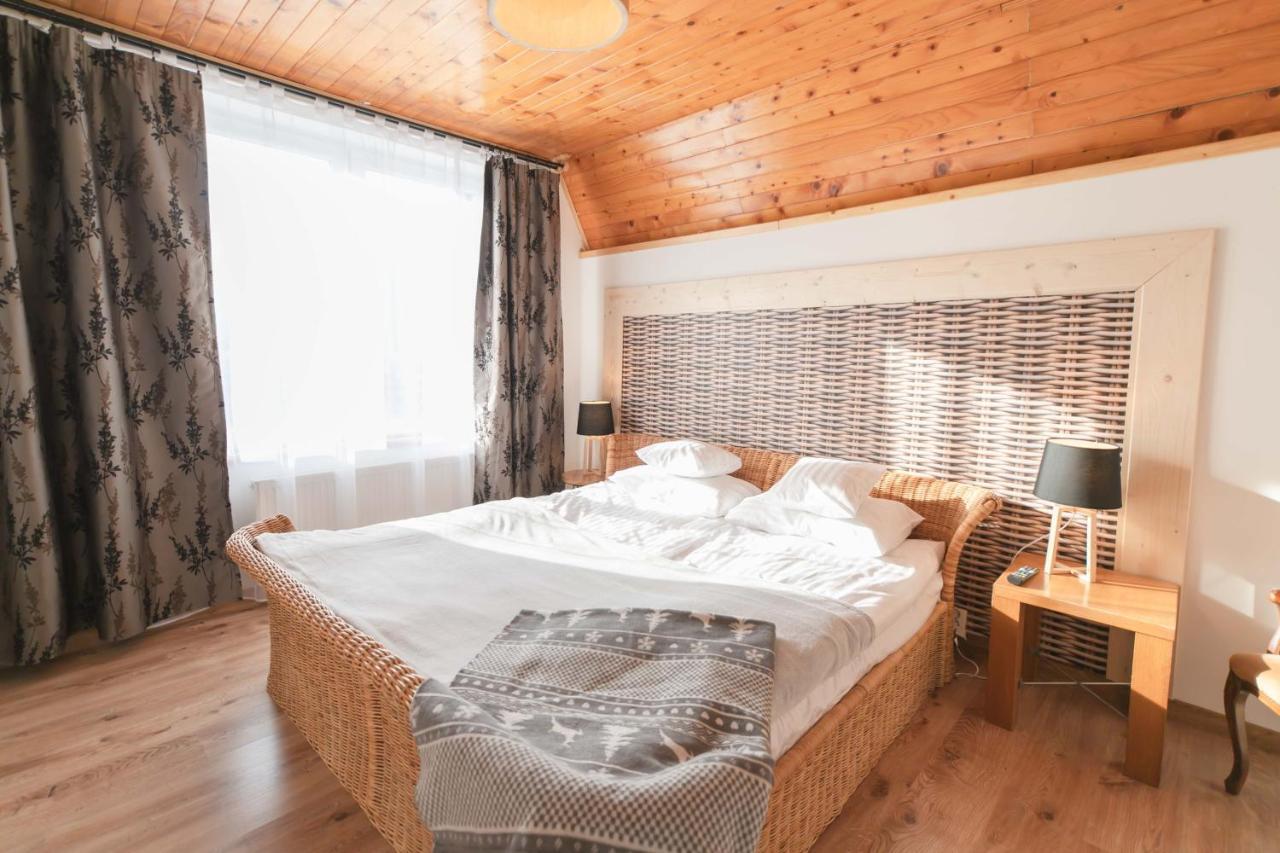 Folkowy Dom Dla 14 Osob Z Sauna I Grillowiskiem - Dream